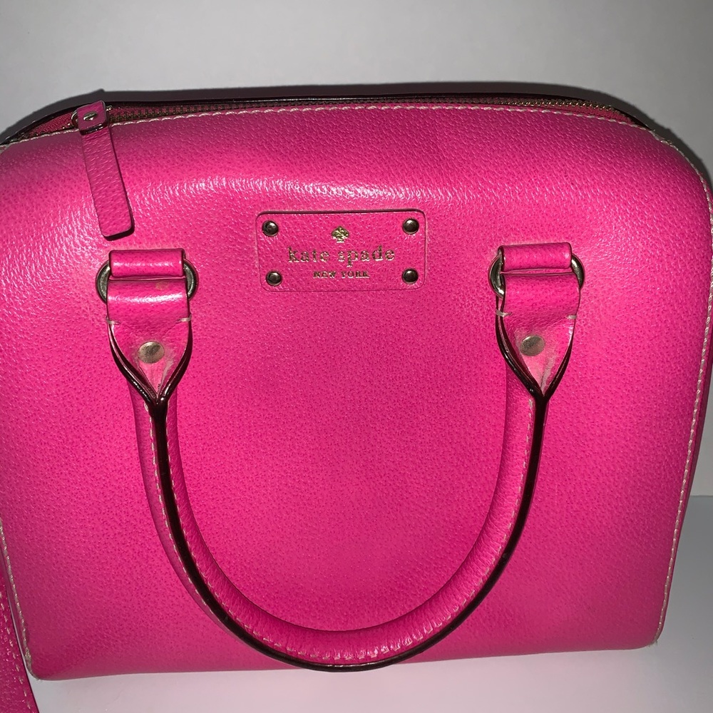 SOLD📍📍📍📍📍Kate Spade ♠️ Pink Crossbody Satchel - Picture 2 of 7